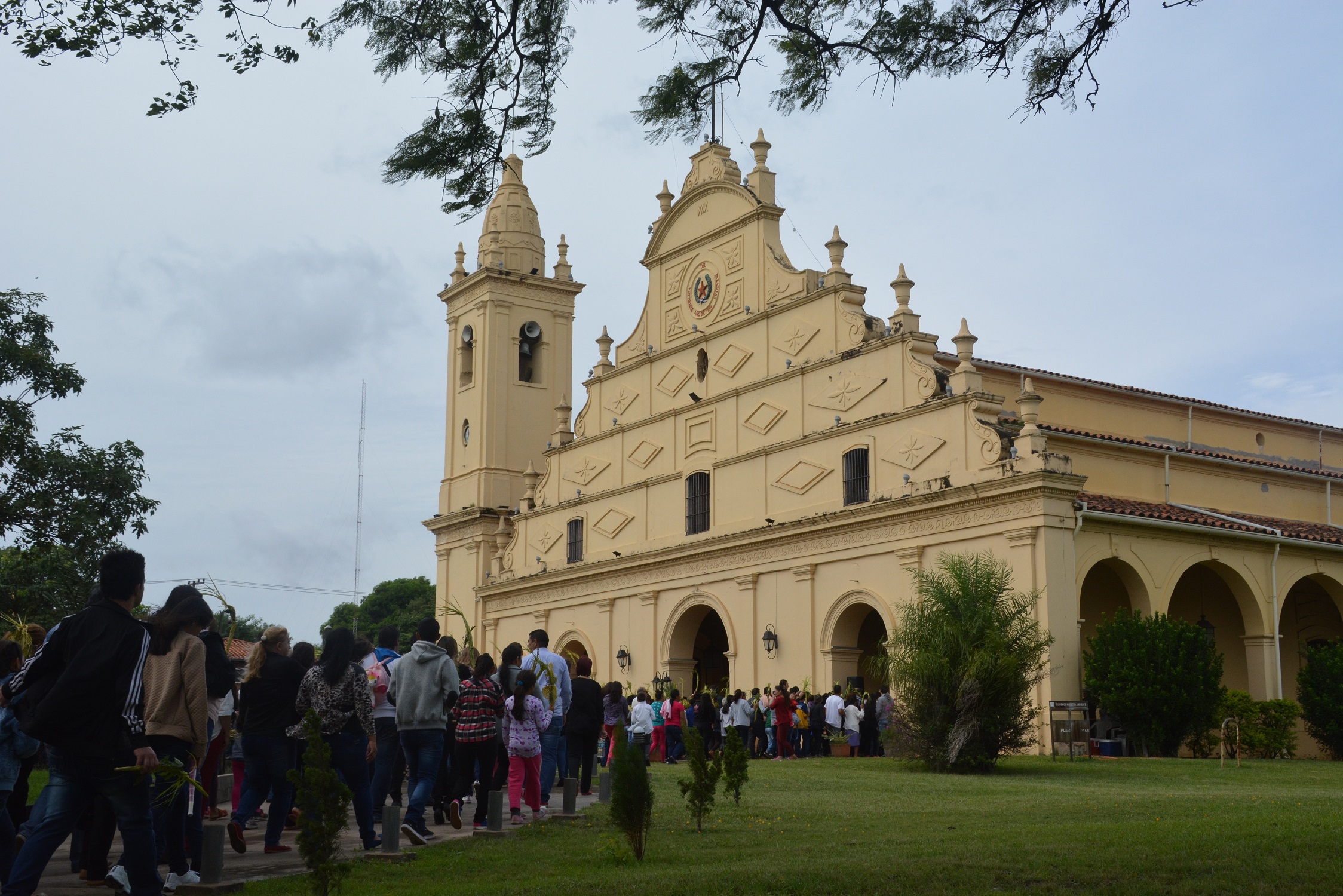 Asuncion_Palmsonntagsprozession (Dreieinigkeitskirche)komp.jpg